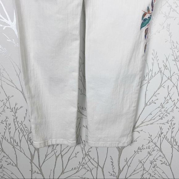 JESSICA SIMPSON Boho Embroidered Forever Rolled Ankle White Jeans 30 - Picture 9 of 14